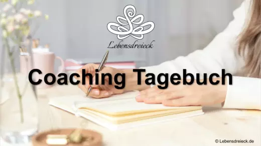 Das Bild zeigt: Frau schreibt Tagebuch, Coaching Tagebuch - Halte dein Coaching schriftlich fest. Tagebuch schreiben